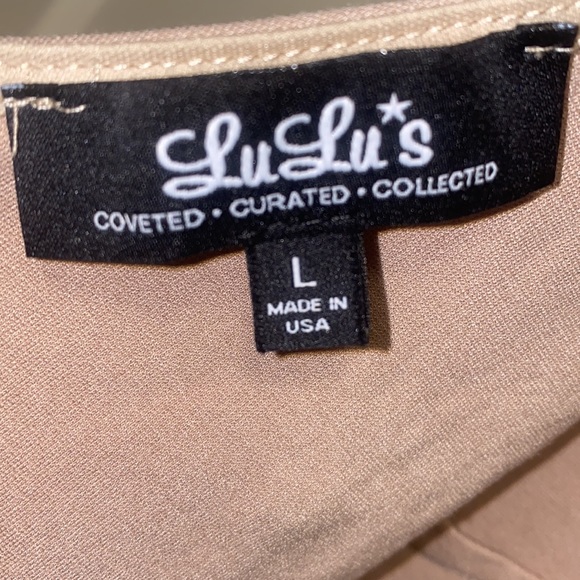 LuLu’s Large Tan Short Sleeve Open Back Midi Dress - Picture 2 of 10